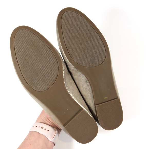 *NWOB Dress Barn Gold Foil Loafer Milly Slide Flat - Picture 2 of 4